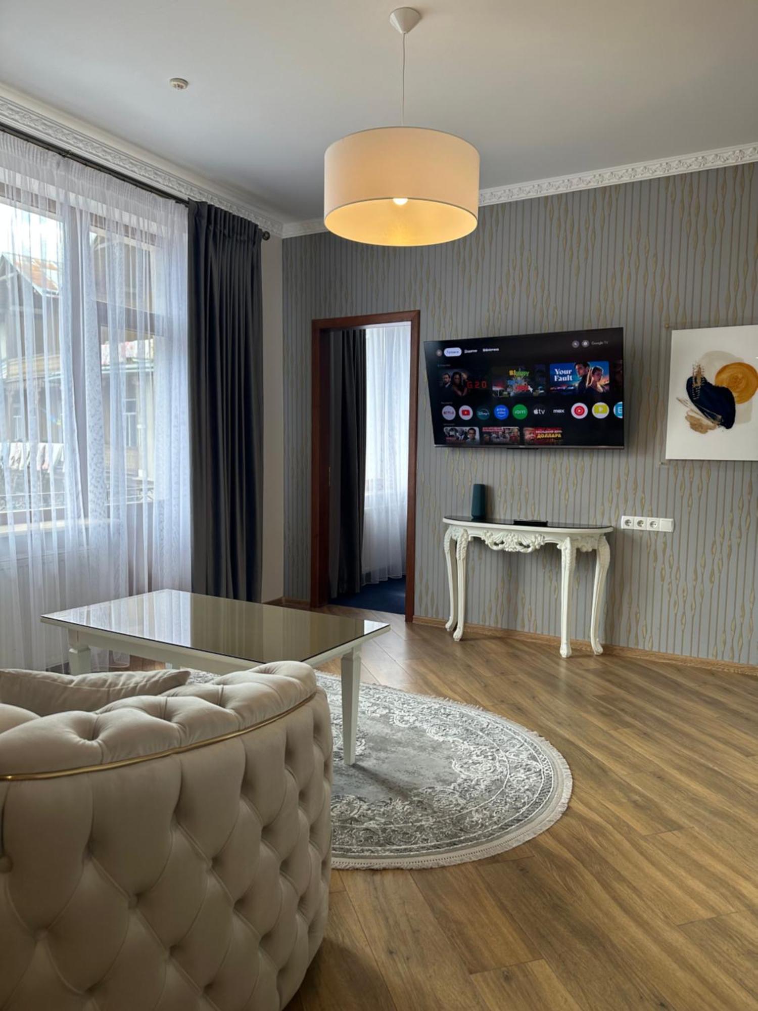 Hotel Villa Sofia Truskavets Bagian luar foto